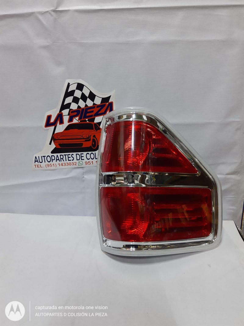 CALAVERA FORD LOBO/F150 09-13 FILO CROMO DER