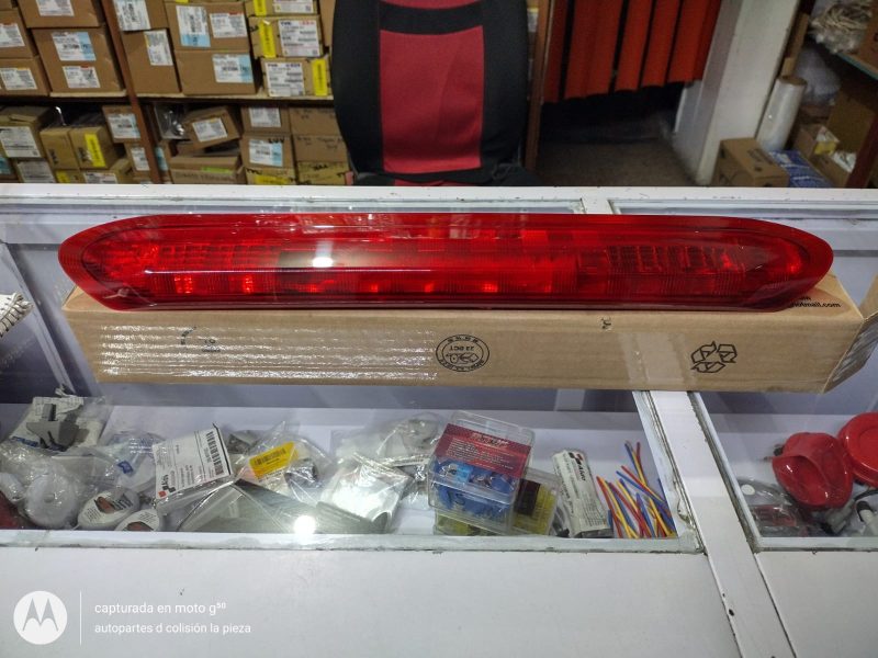 CALAVERA / LUZ STOP NISSAN NP300 / FRONTIER 16/21 LEDS