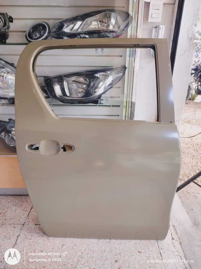 PUERTA TRAS HILUX  16/22