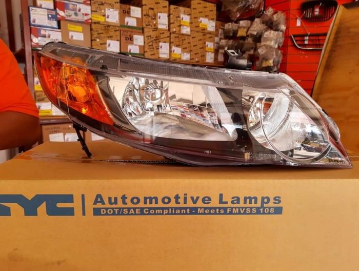 FARO CIVIC 06-11 4P NO HIBRIDO DER