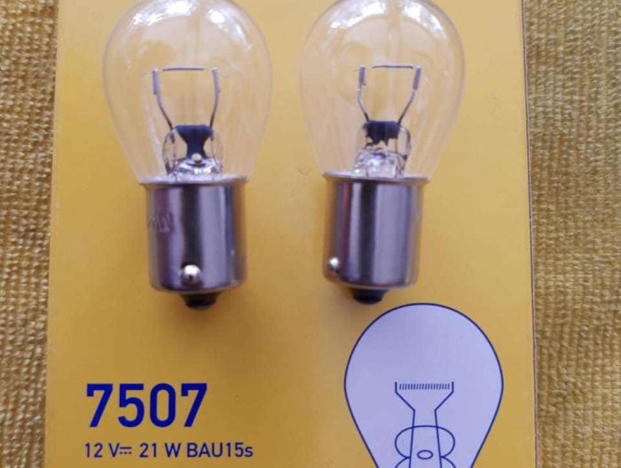 FOCO HELLA 7507 UN POLO P7PAREJAS BCO